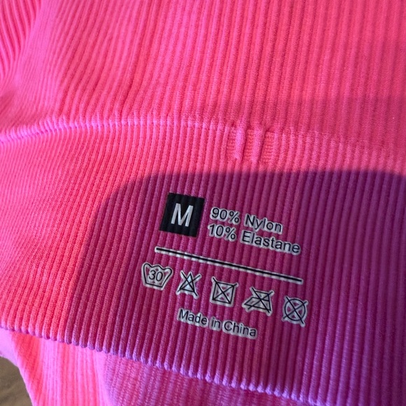 Hot Pink Ribbed Crop Top and Shorts Set - Picture 4 of 6